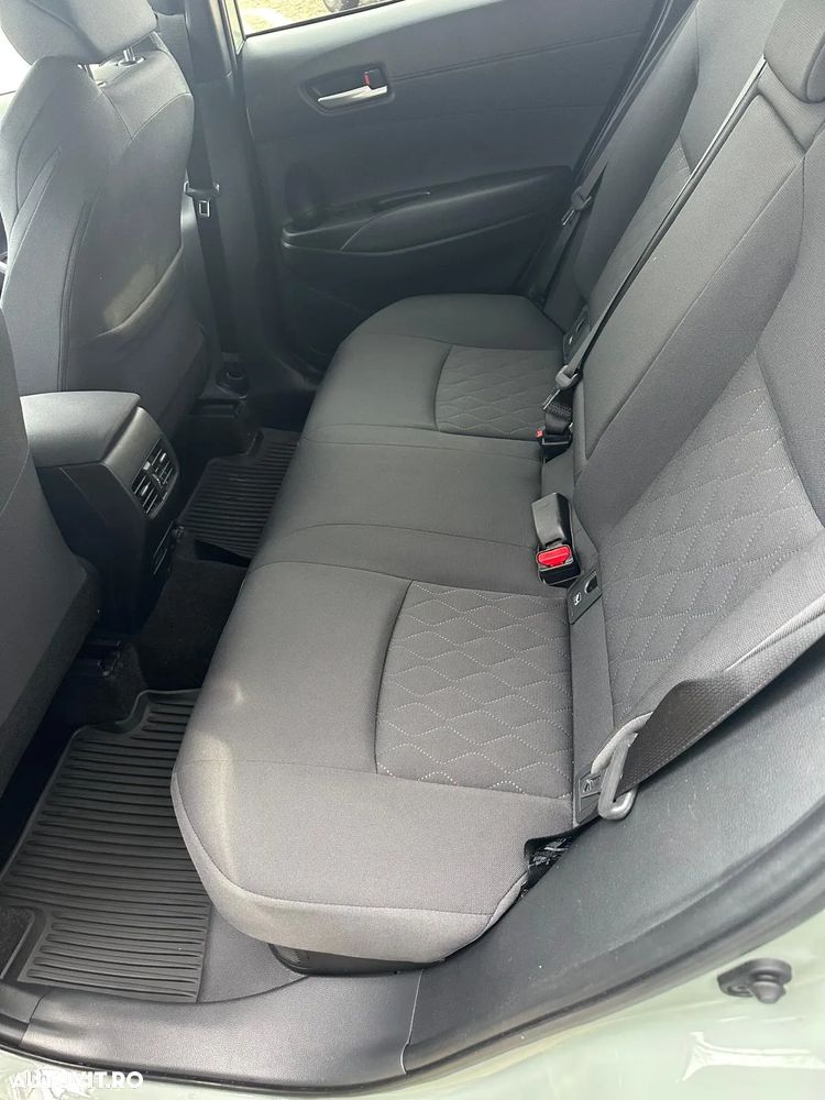 Toyota Corolla Cross Hybrid 2.0 VVT-i Style - 16