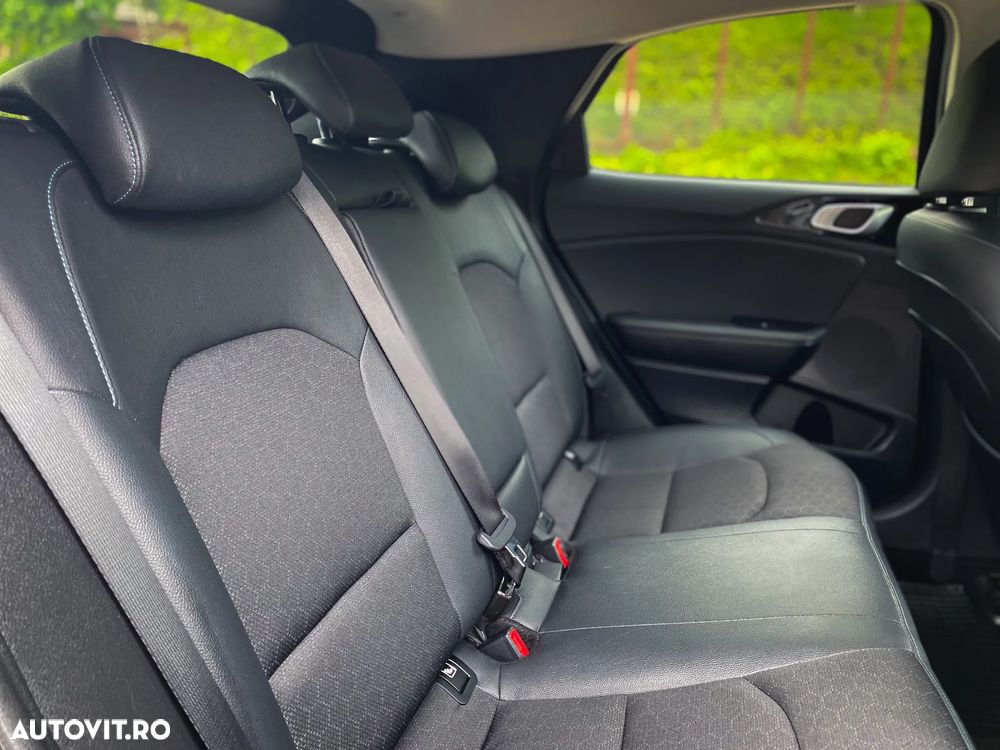Kia XCeed 1.5 T-GDI MHEV 7DCT Style+ - 12