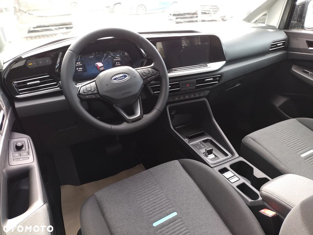 Ford Tourneo Connect Grand - 4