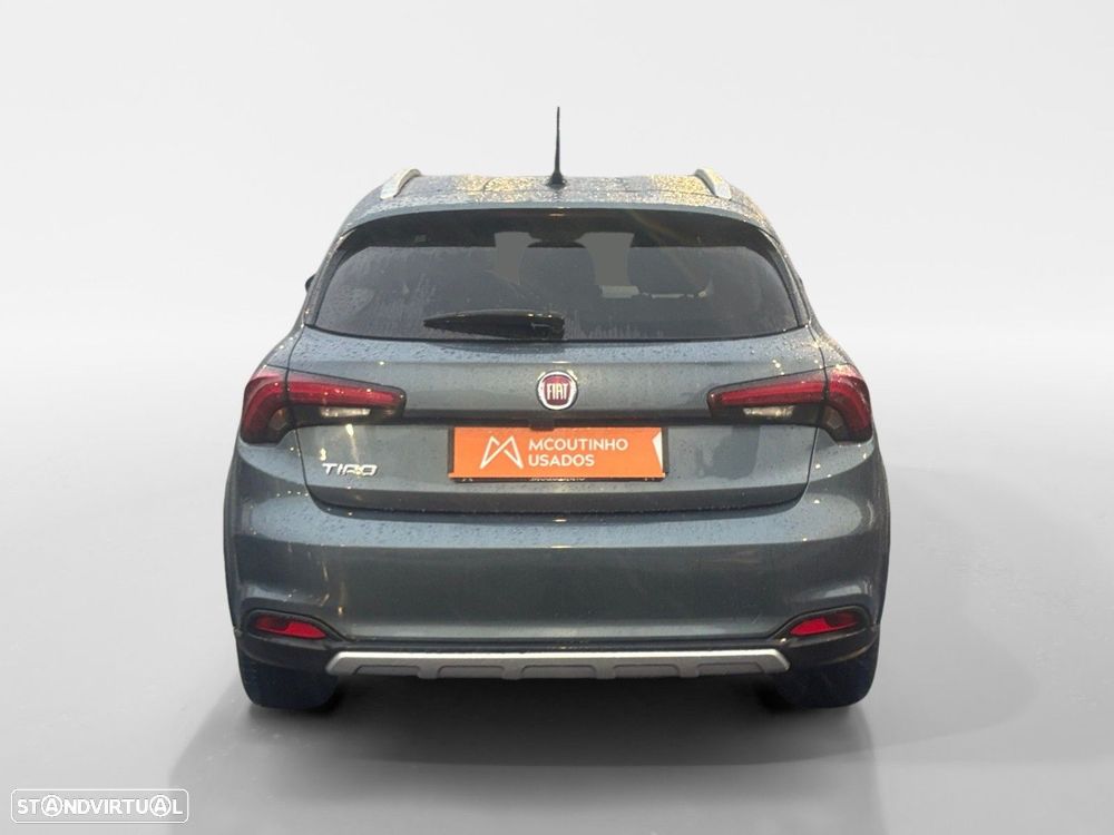 Fiat Tipo Cross 1.0 GSE T3 — photo 4
