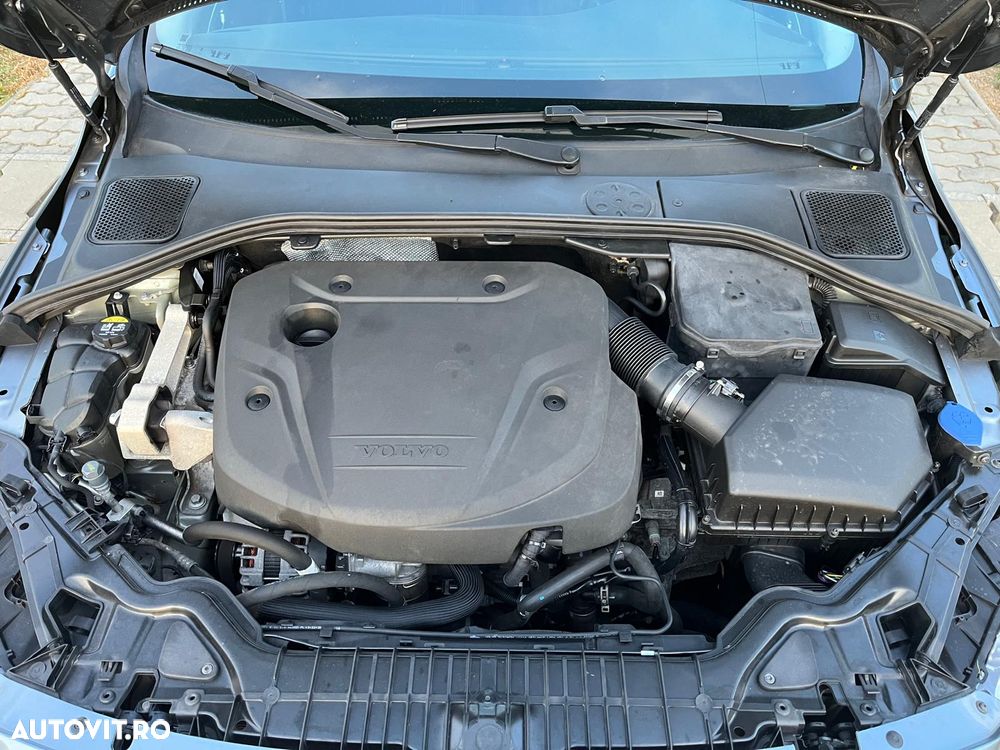 Volvo V60 D2 Momentum - 15