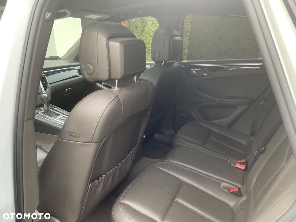 Porsche Macan GTS - 18