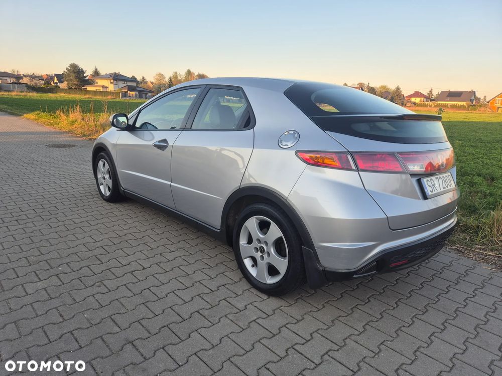 Honda Civic 1.4 Comfort - 13