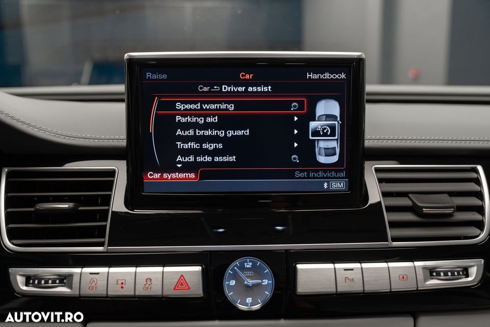 Audi S8 - 24