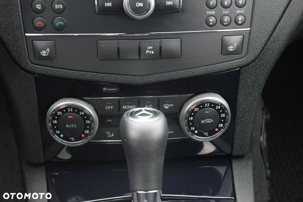 Mercedes-Benz Klasa C 180 Kompressor Automatik Classic - 34