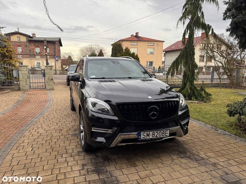 Mercedes-Benz ML 350 BlueTEC 4MATIC 7G-TRONIC - 24