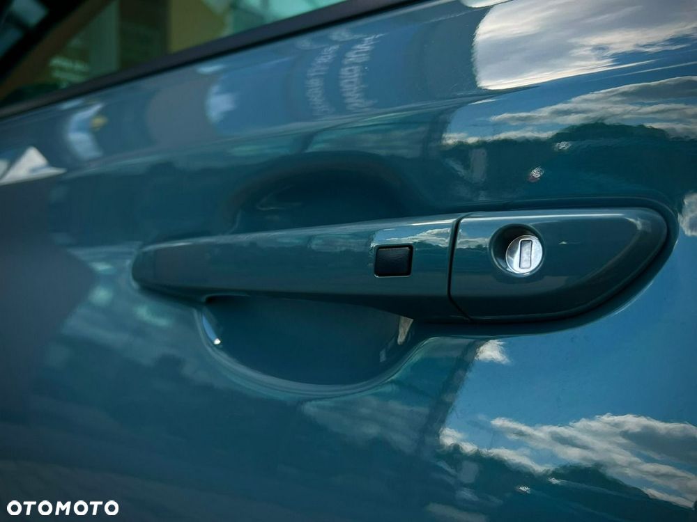 Hyundai Kona 1.6 T-GDI Premium DCT - 10