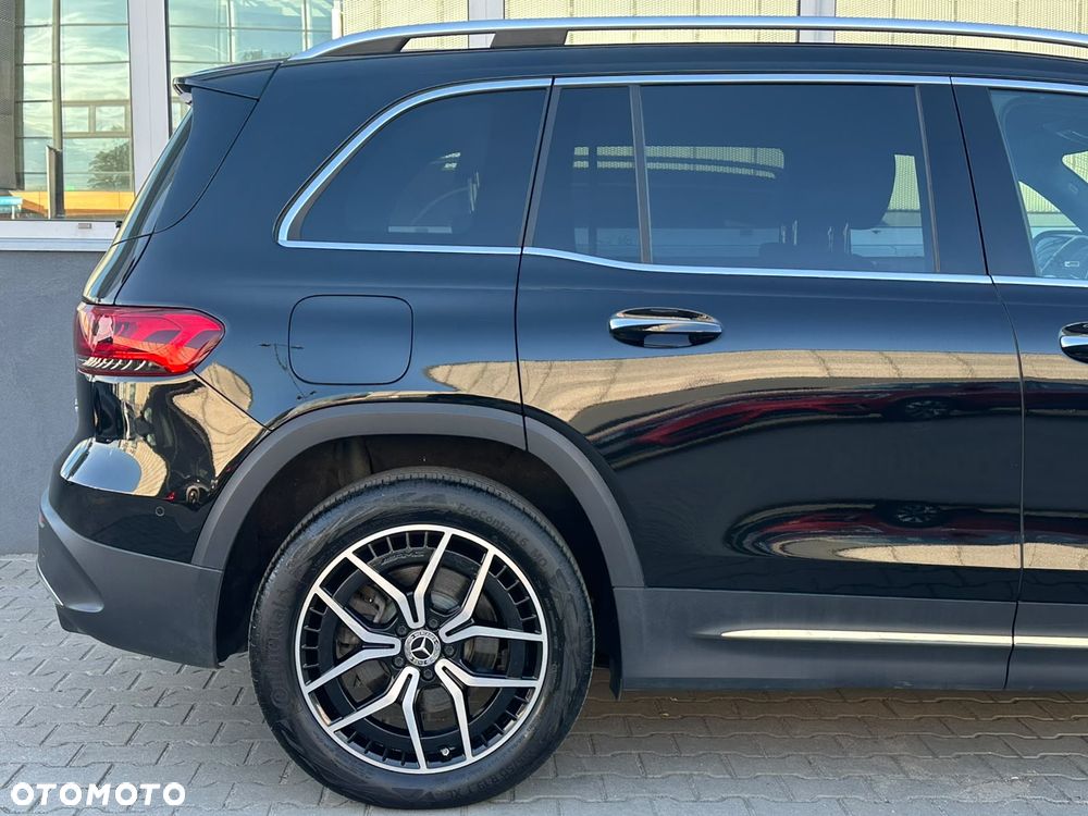 Mercedes-Benz EQB 300 66.5kWh 4-Matic AMG Line - 22