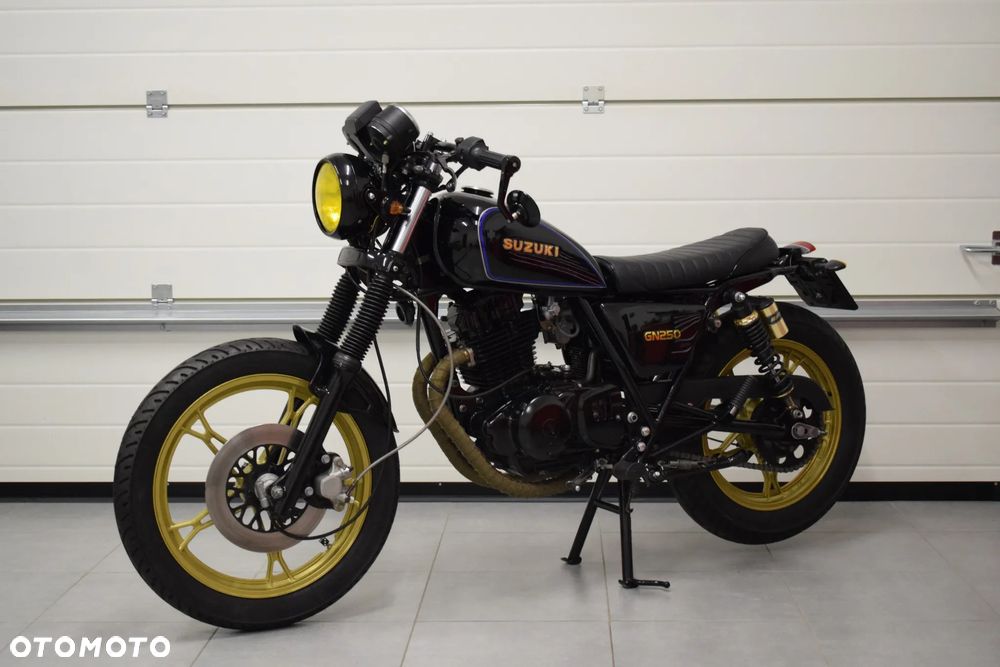 Suzuki GN - 2