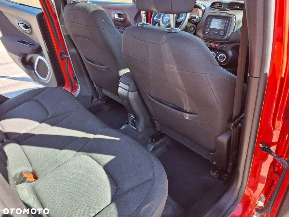Jeep Renegade - 30