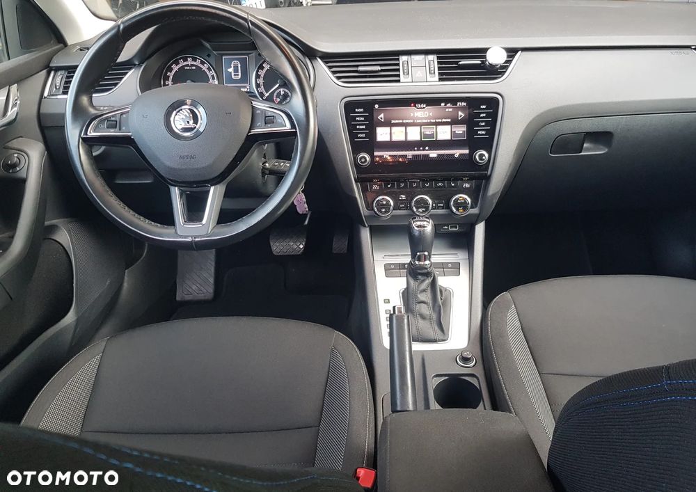 Skoda Octavia 2.0 TDI 4x4 DSG Style - 19