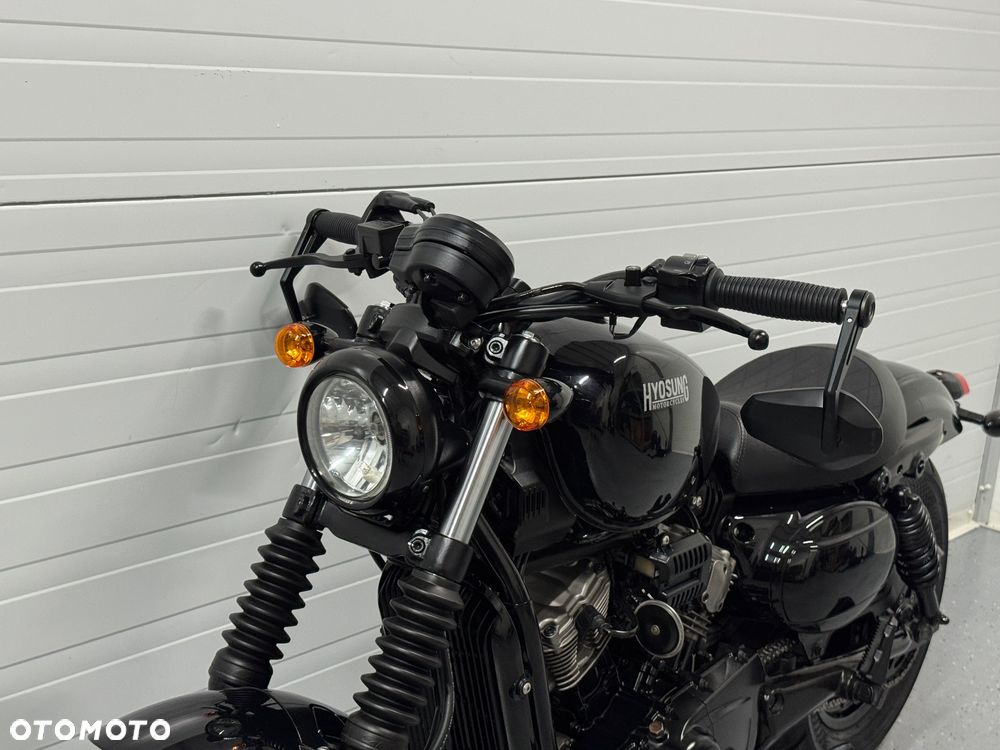 Hyosung GV - 22