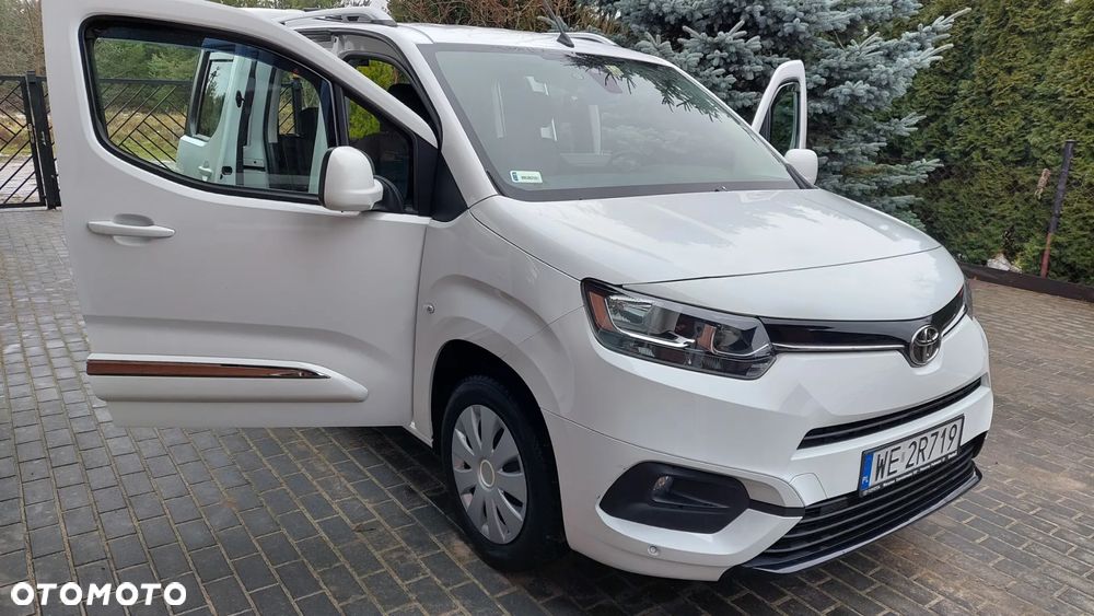 Toyota Proace City Verso 1.5 D-4D Family - 19