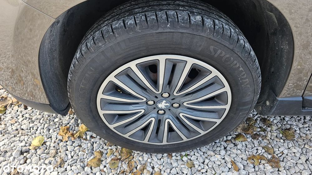 Peugeot 2008 1.6 e-HDi Style S&S - 18
