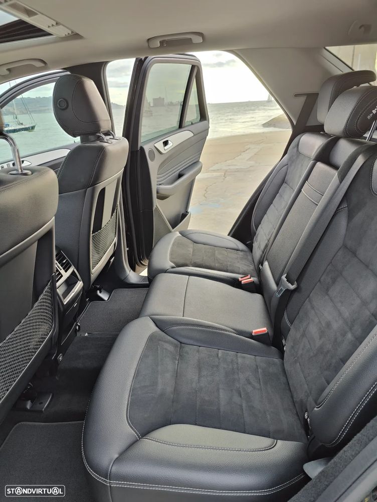 Mercedes-Benz ML 350 BlueTEC - 9