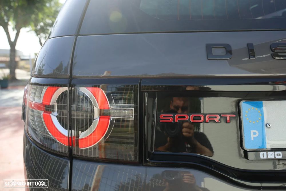 Land Rover Discovery Sport D150 R-Dynamic S - 26
