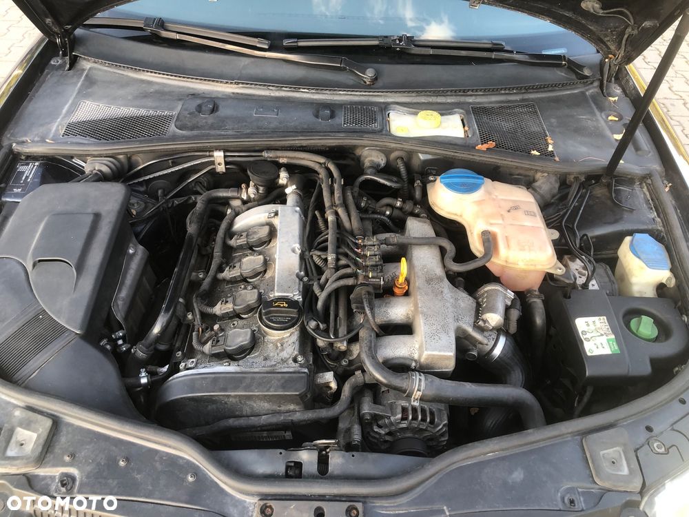 Volkswagen Passat 1.8T Highline - 11