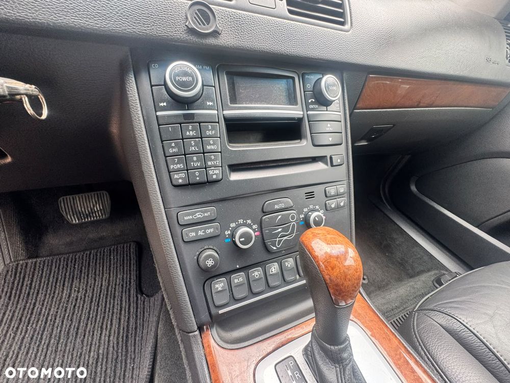 Volvo XC 90 3.2 AWD Geartonic RDesign - 16