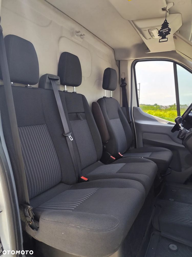 Ford Transit - 10