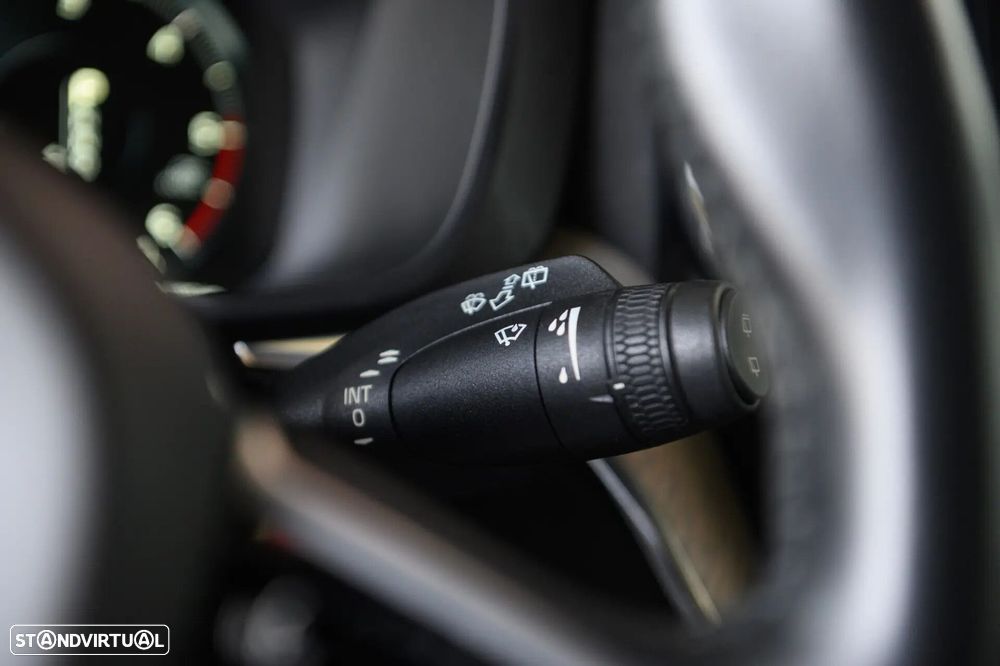 Volvo XC 60 2.0 D4 Inscription AWD Geartronic - 39