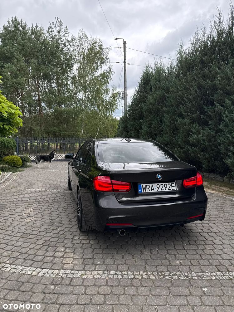 BMW Seria 3 316d M Sport - 11
