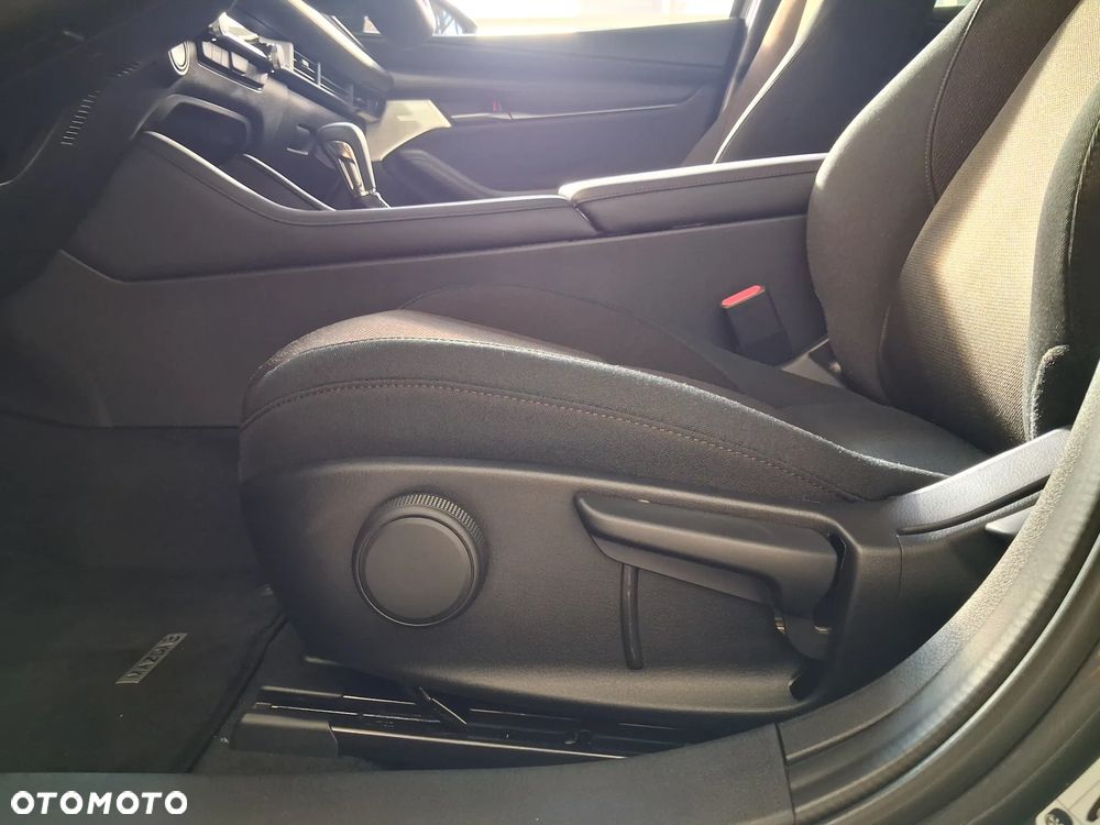 Mazda 3 2.0 mHEV Exclusive-Line - 12