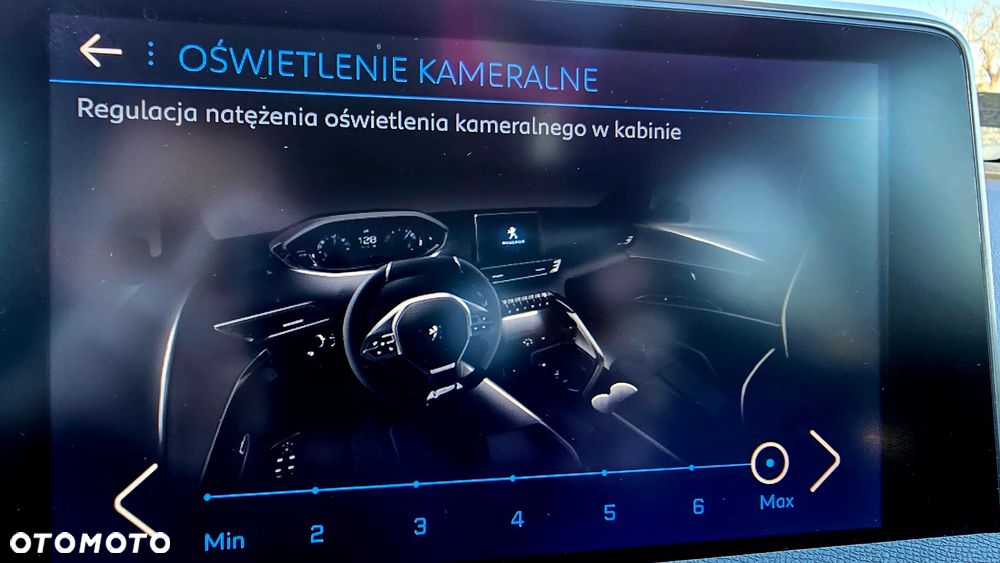 Peugeot 5008 1.6 BlueHDI Allure S&S EAT6 - 37