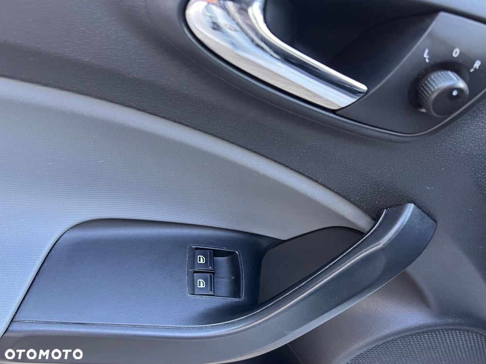 Seat Ibiza 1.4 16V Style - 12