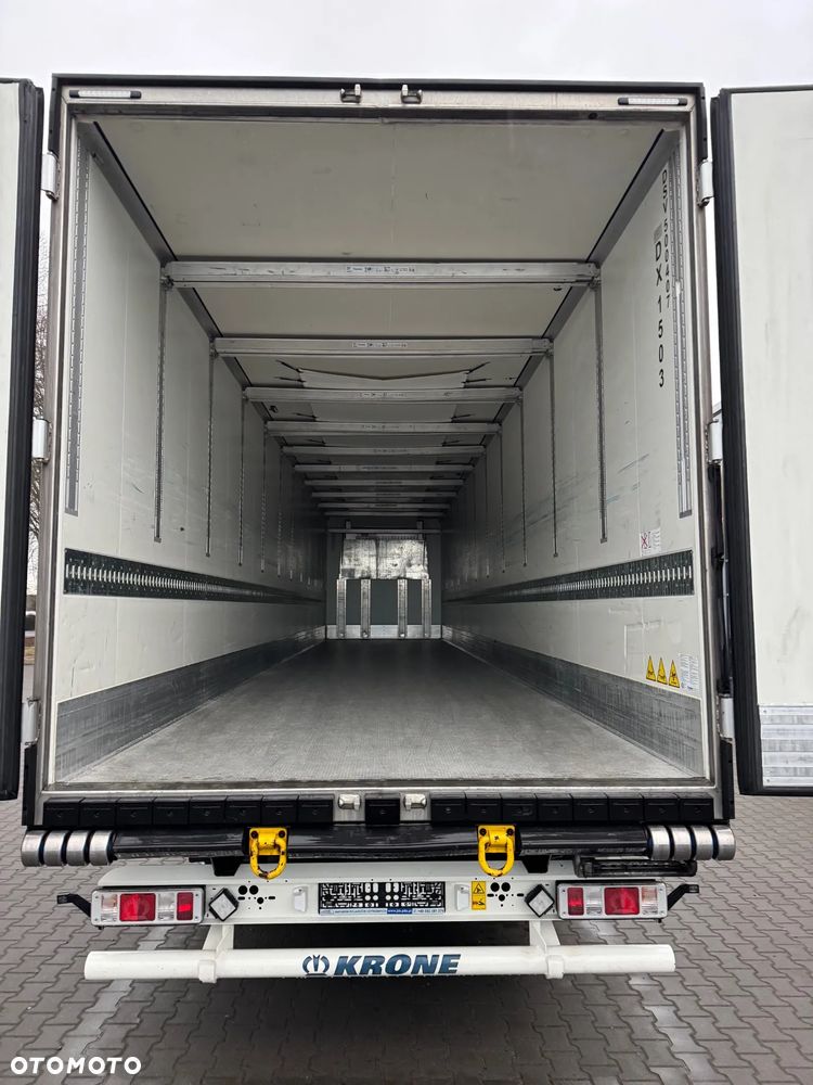 Krone Chłodnia ,Doppelstock ,Wynajem,  Carrier Vector 1550 - 12