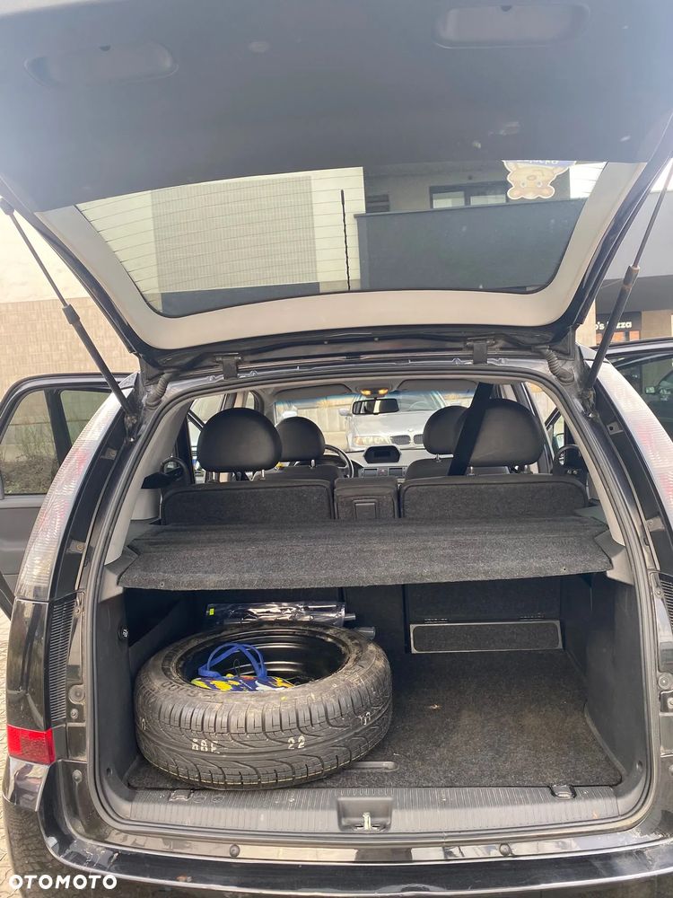 Opel Meriva - 10