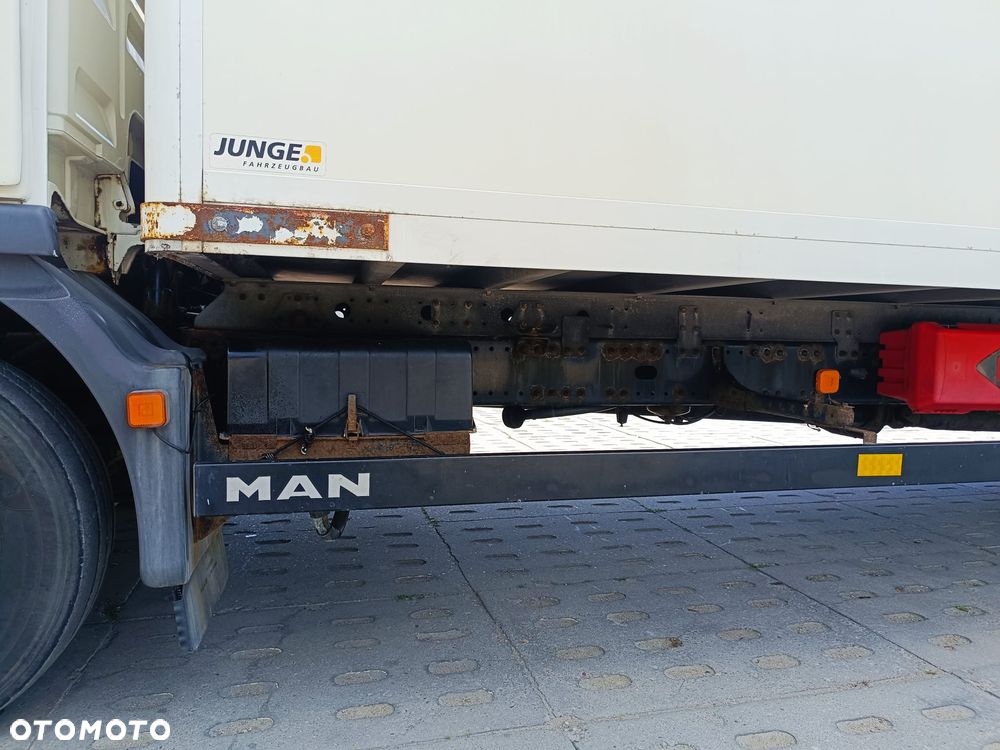MAN 12.180 TGL - 27