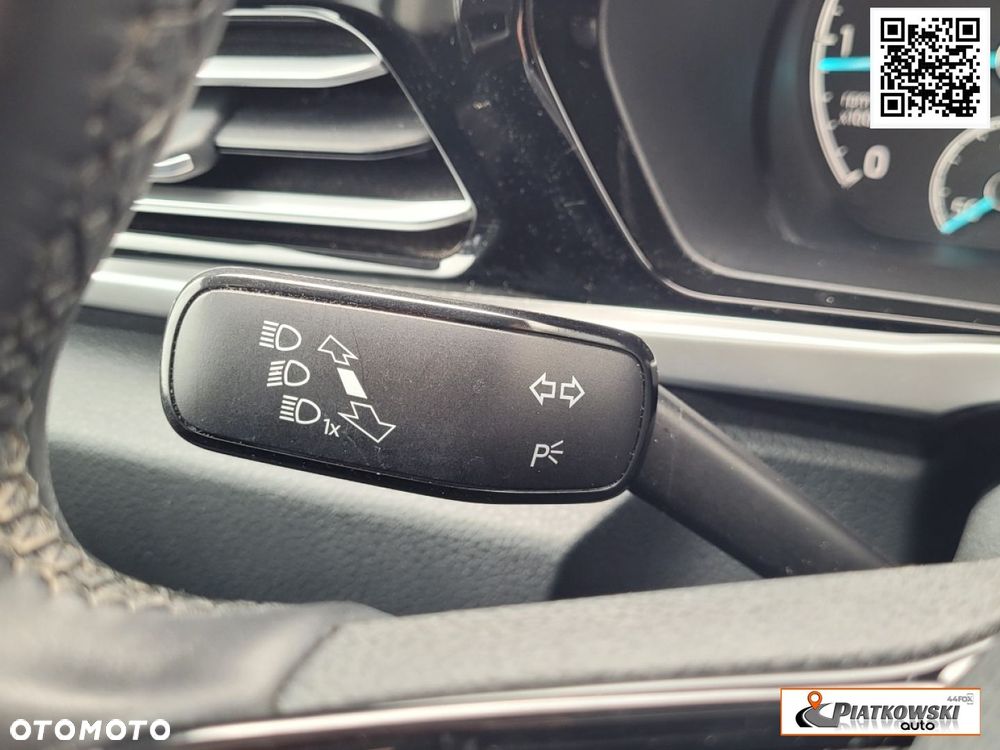Ford Tourneo Connect 2.0 EcoBlue Titanium - 40