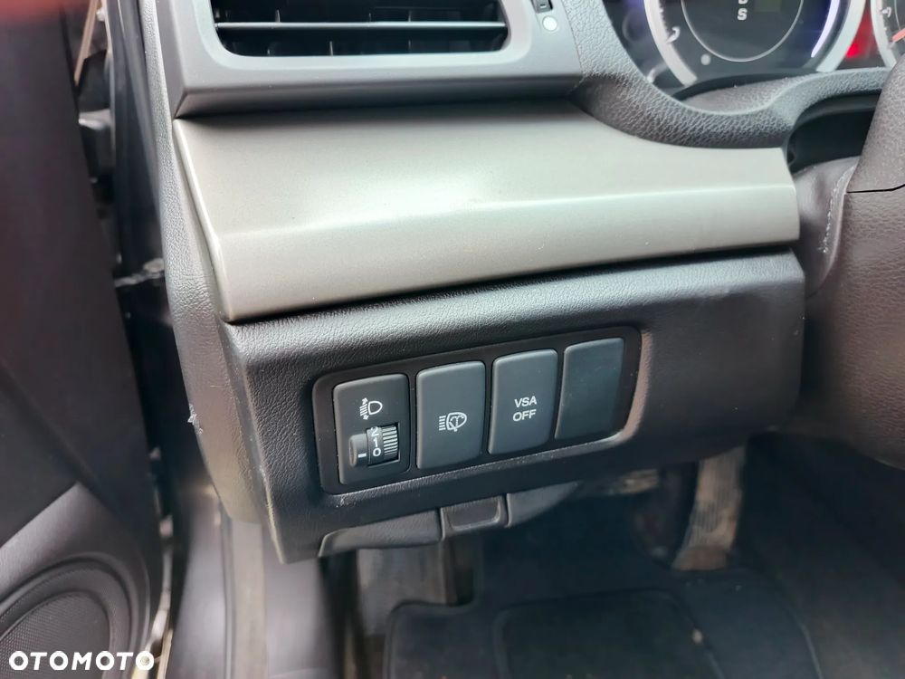 Honda Accord 2.2d Elegance - 10