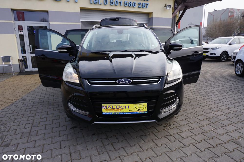 Ford Kuga 2.0 TDCi 2x4 Titanium - 14
