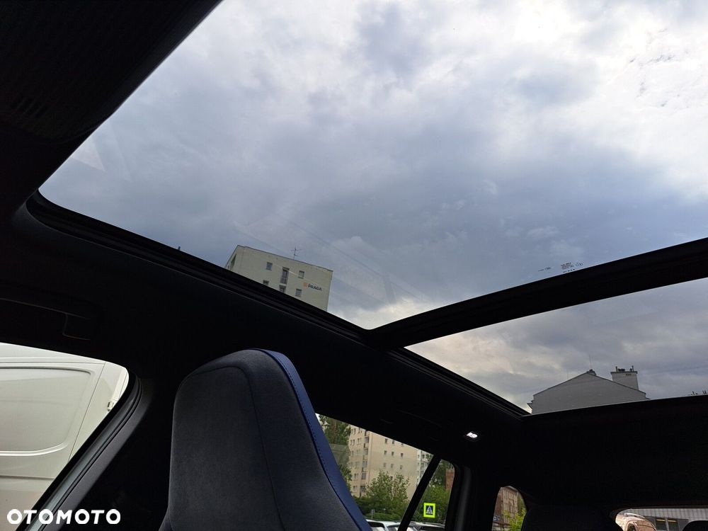 Volkswagen Golf Variant 2.0 TSI 4Motion R - 21