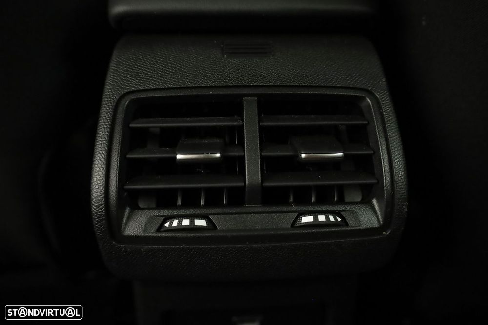 Citroën C4 1.2 PureTech Plus EAT8 - 23