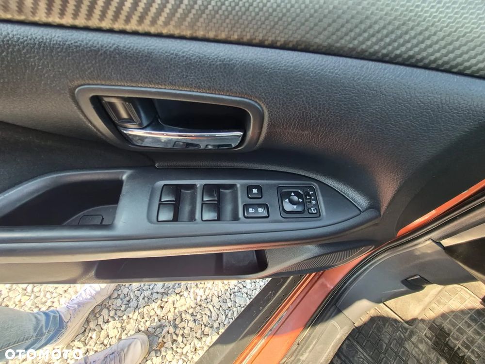 Mitsubishi Outlander 2.2 DID Intense - 22