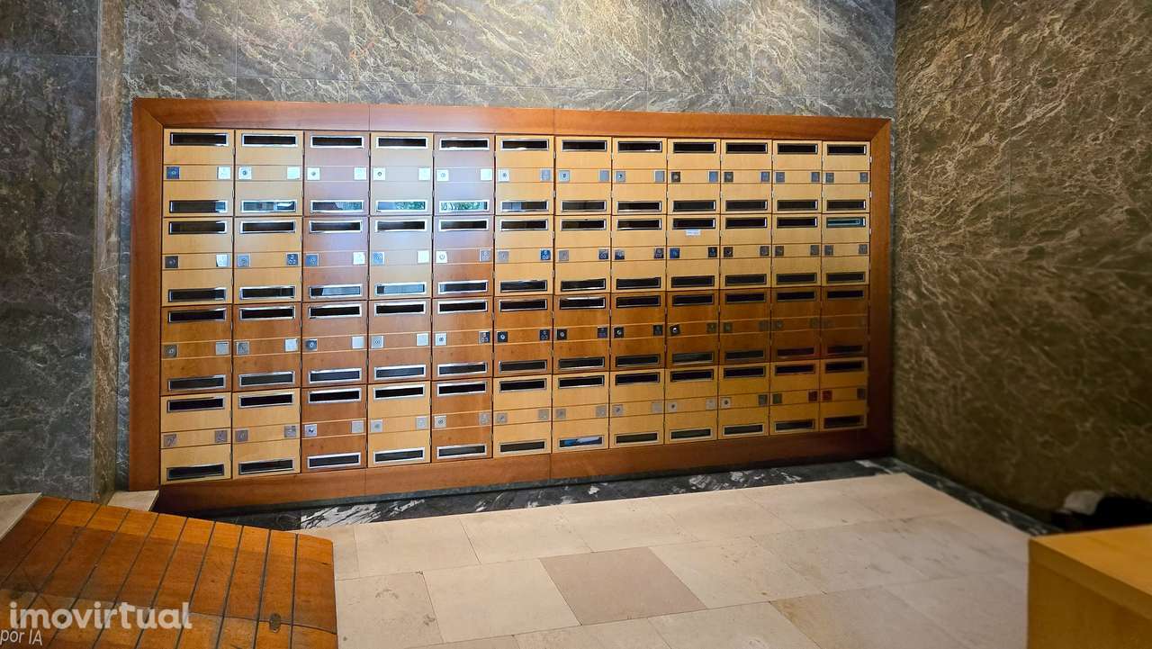 T4 Aviz - Porto com Vistas Panorâmicas 258m2 e 3 Garagens - Grande imagem: 4/33