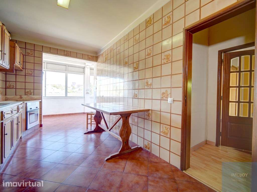 Moradia T6 em Porto Salvo - Grande imagem: 4/44