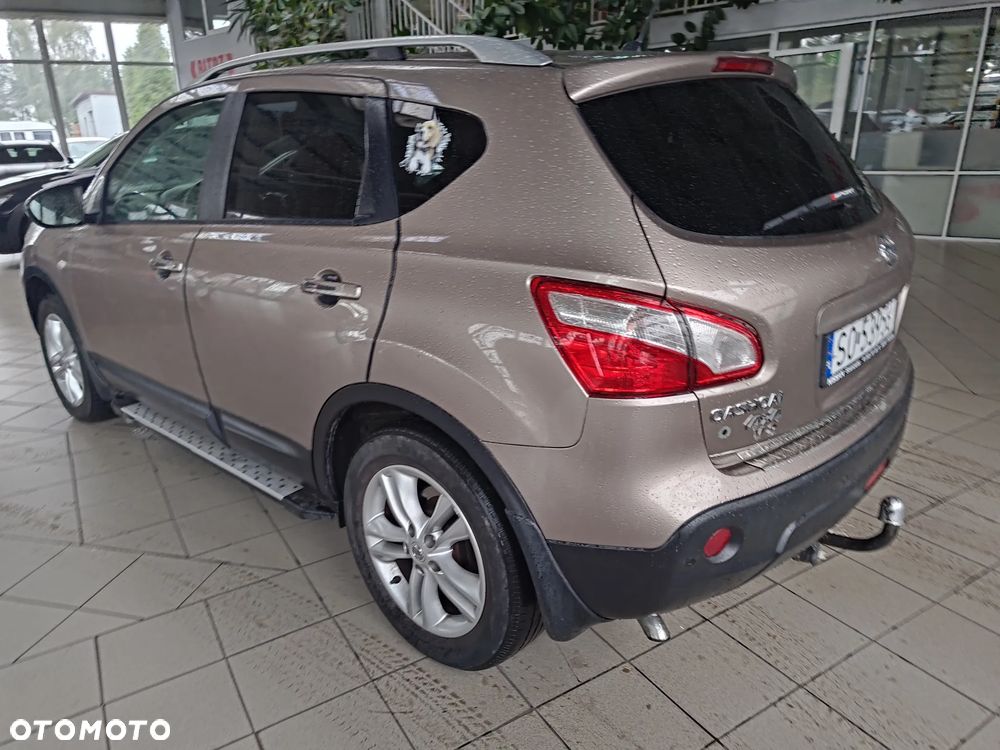 Nissan Qashqai 2.0 4x4 Tekna - 11