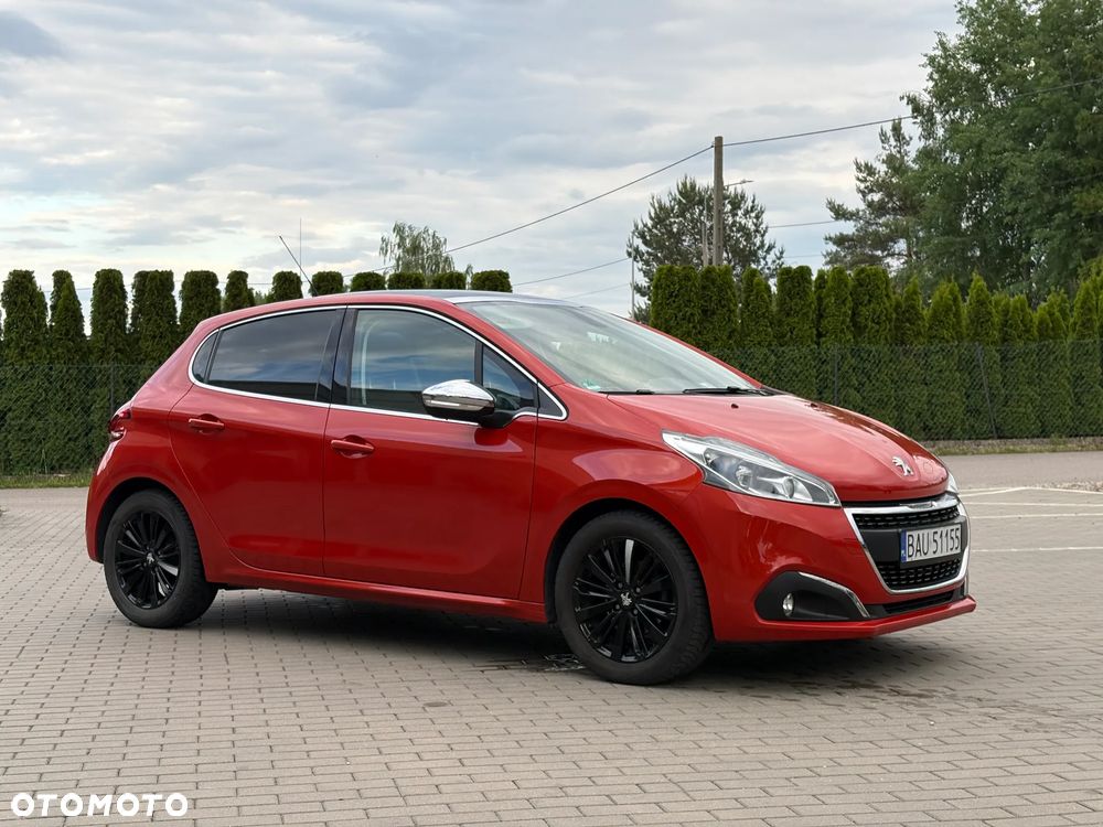 Peugeot 208 1.2 PureTech Allure - 2