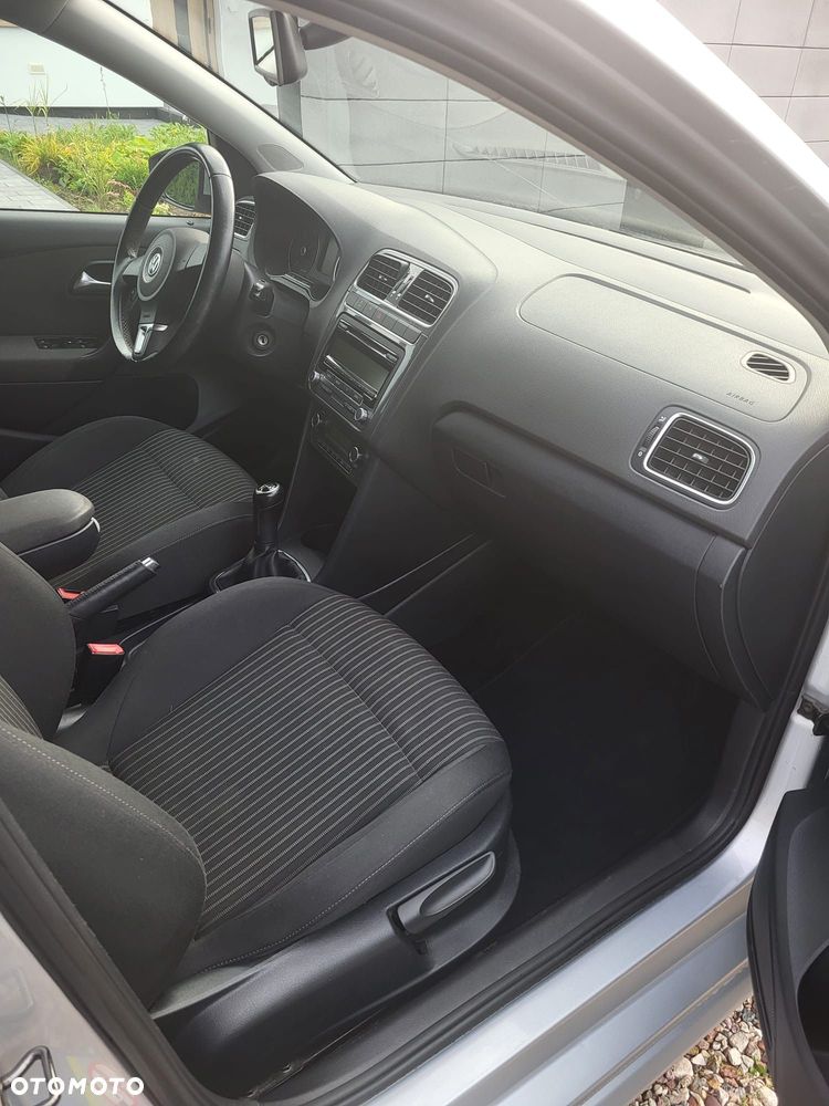 Volkswagen Polo 1.6 TDI DPF Highline - 9