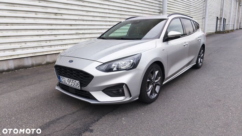 Ford Focus 1.5 EcoBlue Start-Stopp-System ST-LINE DESIGN - 12