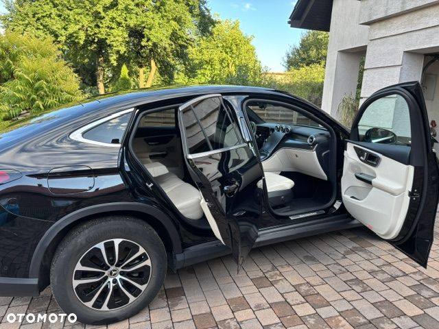 Mercedes-Benz GLC 220 d mHEV 4-Matic Avantgarde - 3