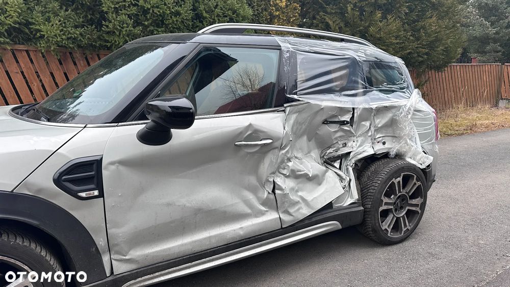 MINI Countryman Cooper Estate Edition - 9