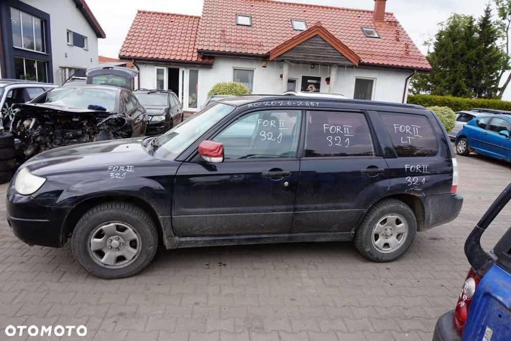 SUBARU FORESTER II SG 2006 32J 2.0 16V EJ20F 158KM TY755XT7AA CZARNY na części - 2