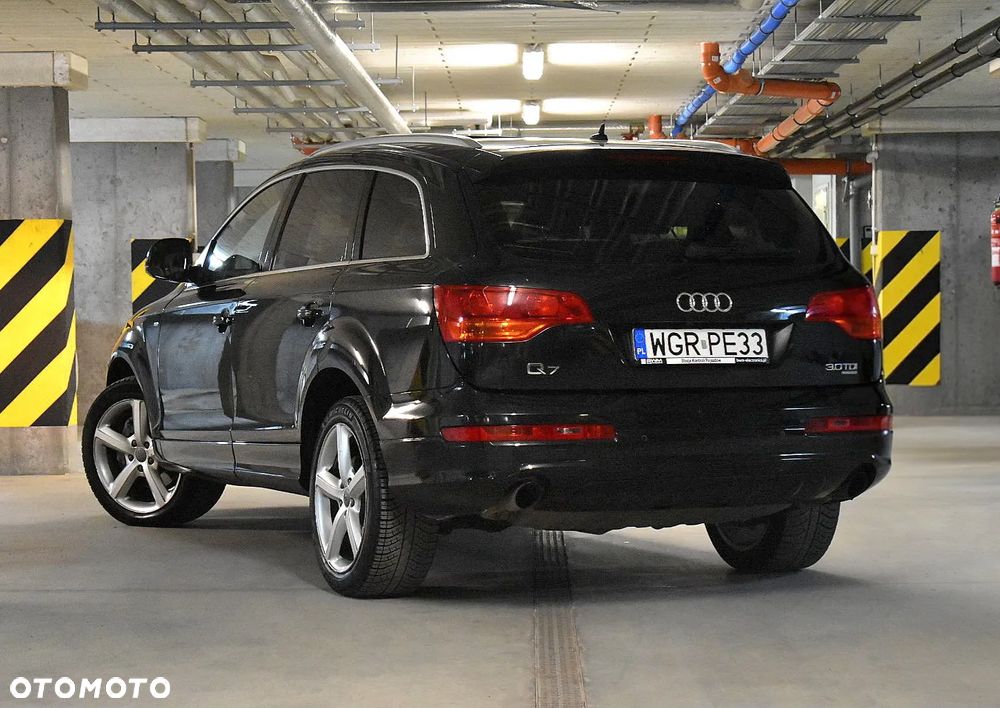 Audi Q7 - 6