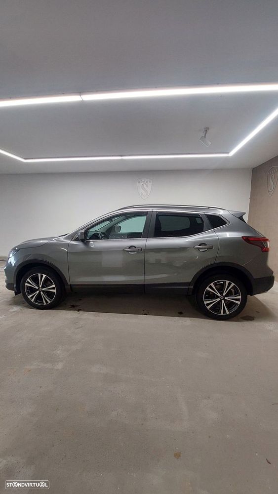 Nissan Qashqai 1.5 dCi N-Connecta - 4