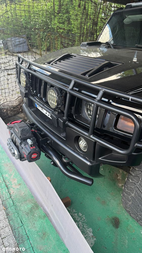 Hummer H2 6.0 V8 - 25