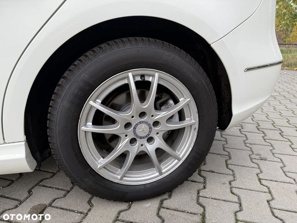 Mercedes-Benz Klasa B 180 CDI - 9